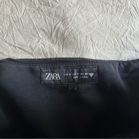 Zara Ruched Strapless Tulle Tube Top Black Medium - Picture 4 of 6